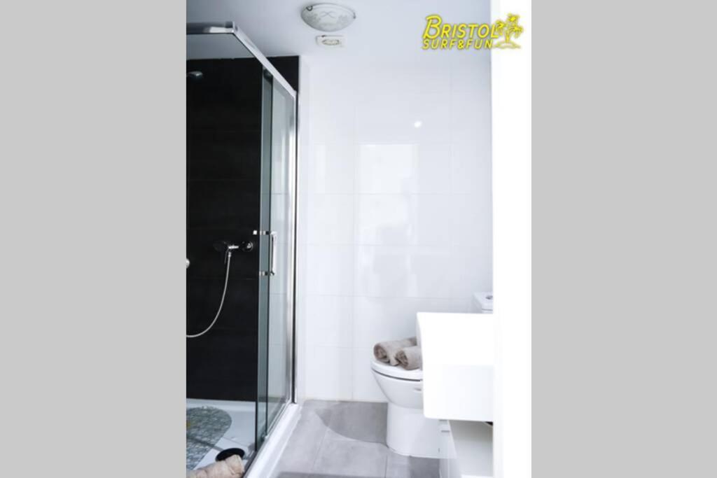 B-Rent Bristol Beach Surf & Fun 코라레호 외부 사진